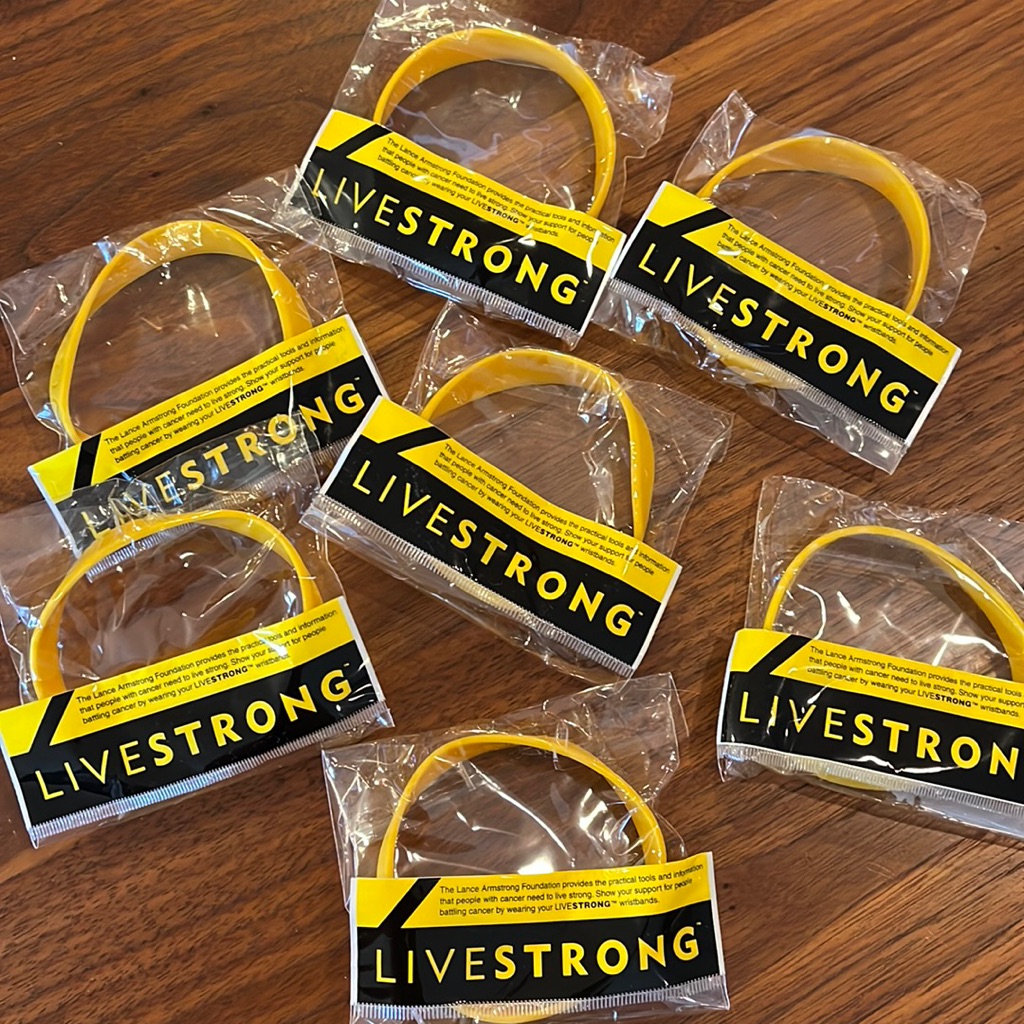 7 Livestrong Wrist Bands 2004